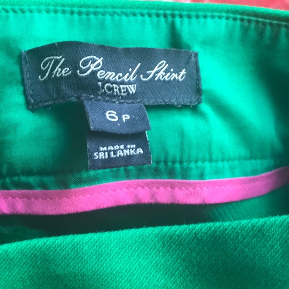 J. Crew pencil skirt in double-serge cotton. Size 6P - Picture 6 of 6